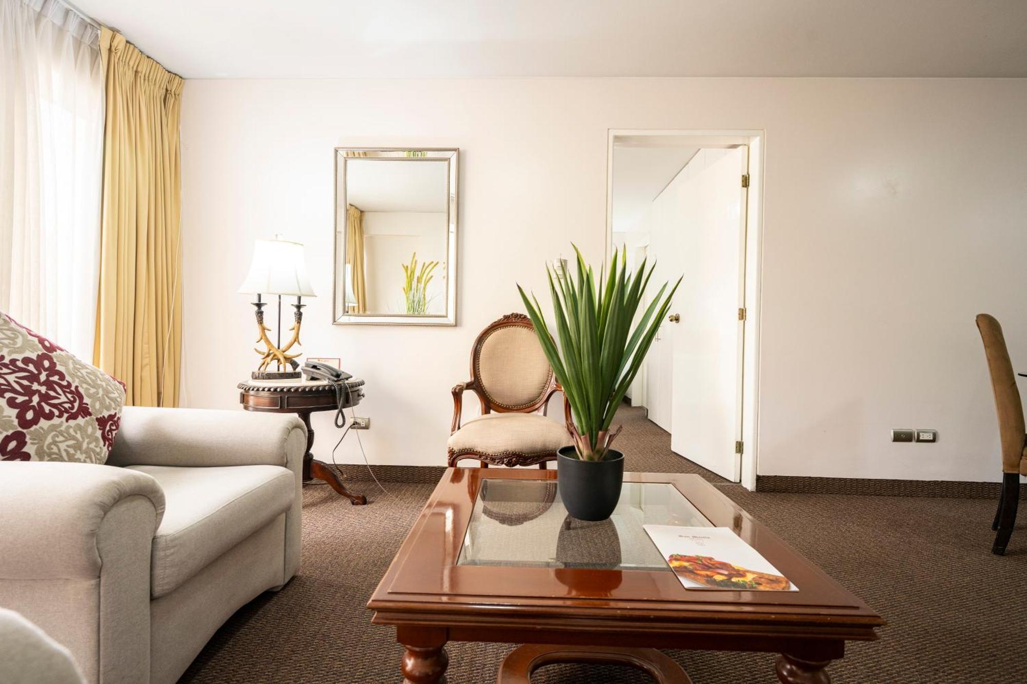 Apart Hotel San Martin Lima Exterior photo